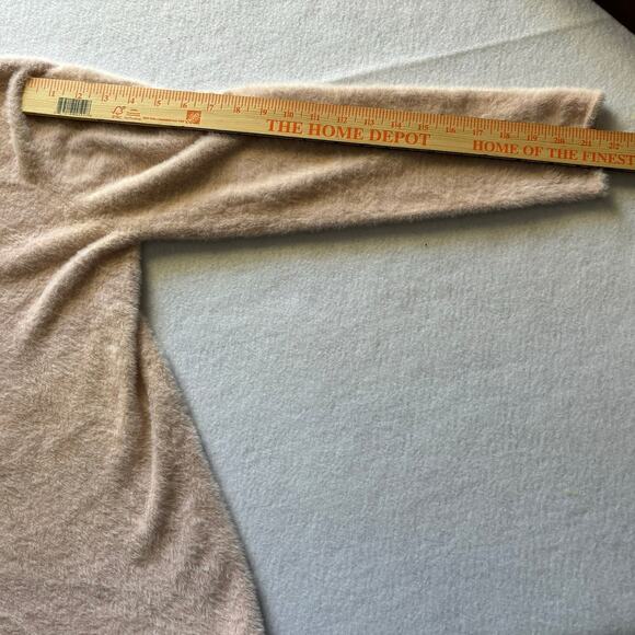 Joy Joy VERY SOFT Light PInk Furry Turtleneck Sweater Size M/L Cozy - Picture 4 of 8